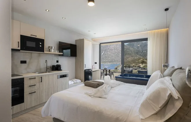 Celeste Deluxe Suite
