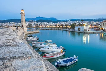 lighthouse-rethymno-old-port