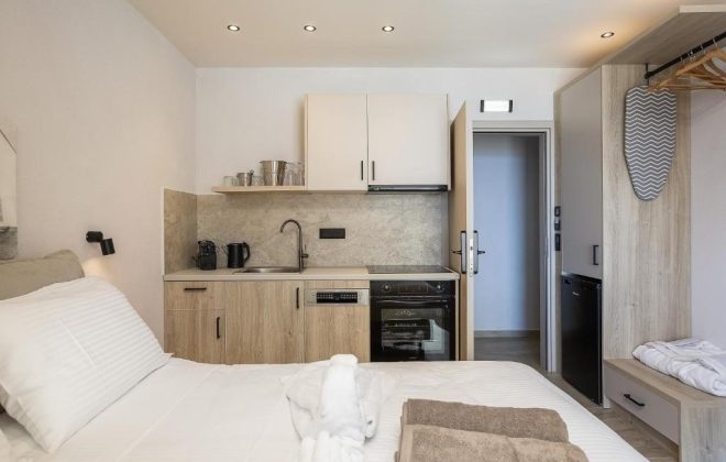 13) Standard-Suite-with-Jacuzzi-Suite